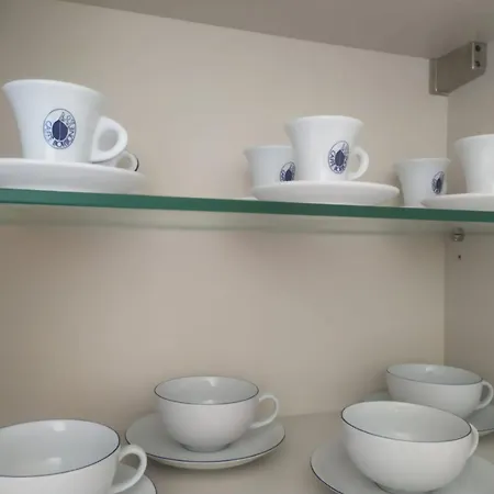 Casa Vacanza 4 Minuti Dal Mare Apartment *